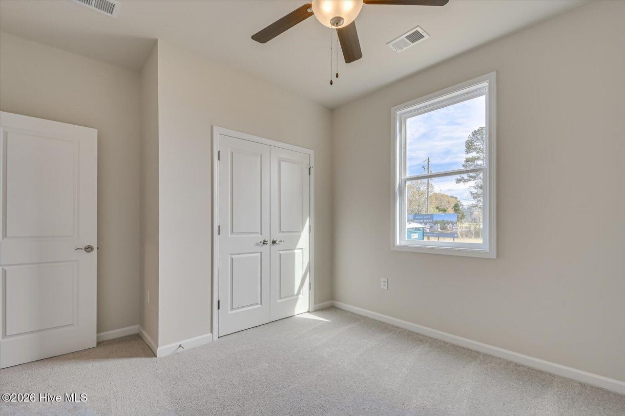 4549 Hartshorn Circle Photo 18