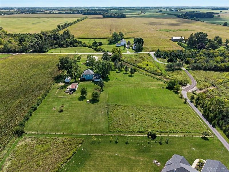 9559 W Fenner Road, Ludlow Falls, OH 45339 Photo 28