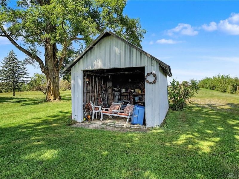 9559 W Fenner Road, Ludlow Falls, OH 45339 Photo 44