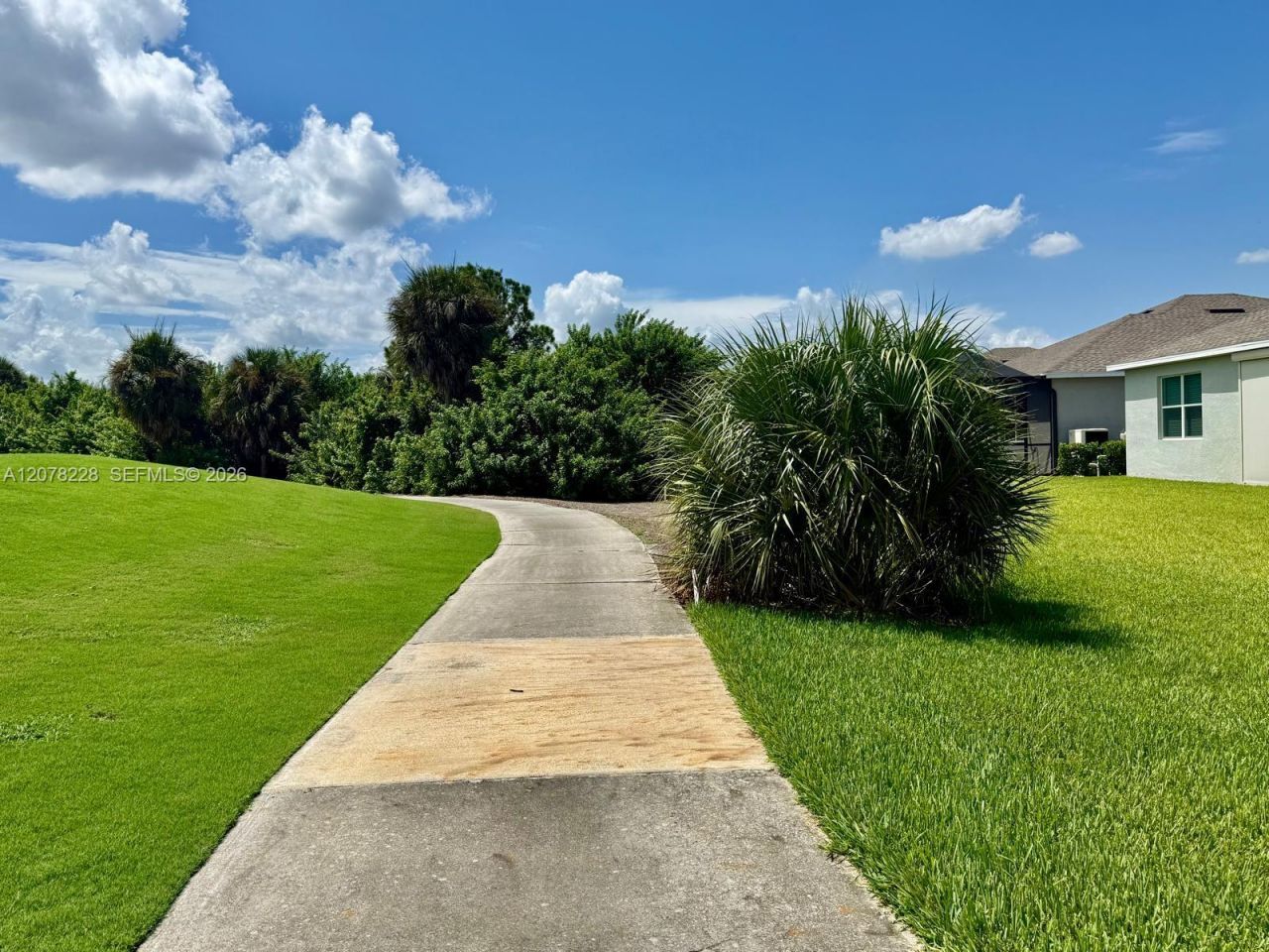 9291 Aqua Overlook Court , Lehigh Acres, FL 33936 Photo