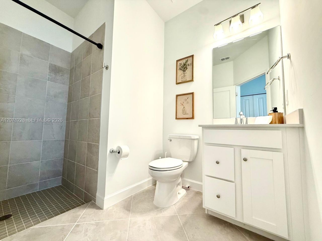 9291 Aqua Overlook Court , Lehigh Acres, FL 33936 Photo