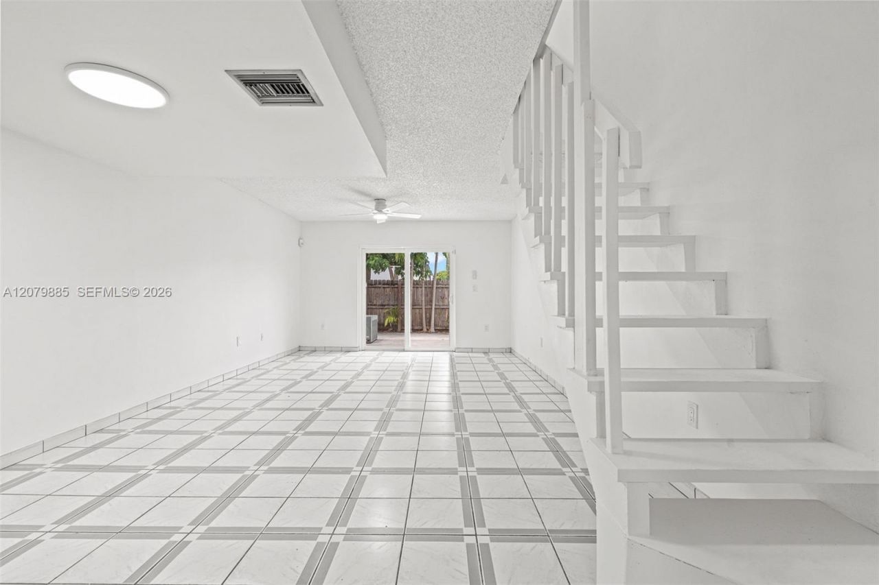 8000 SW 151st Ct , Unit 614, Miami, FL 33193 Photo