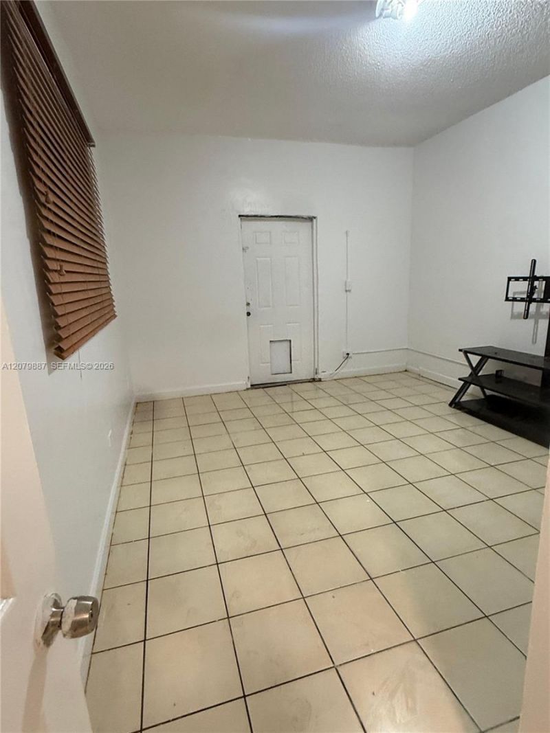14800 NW 2nd Ave, Unit B, Miami, FL 33168 Photo