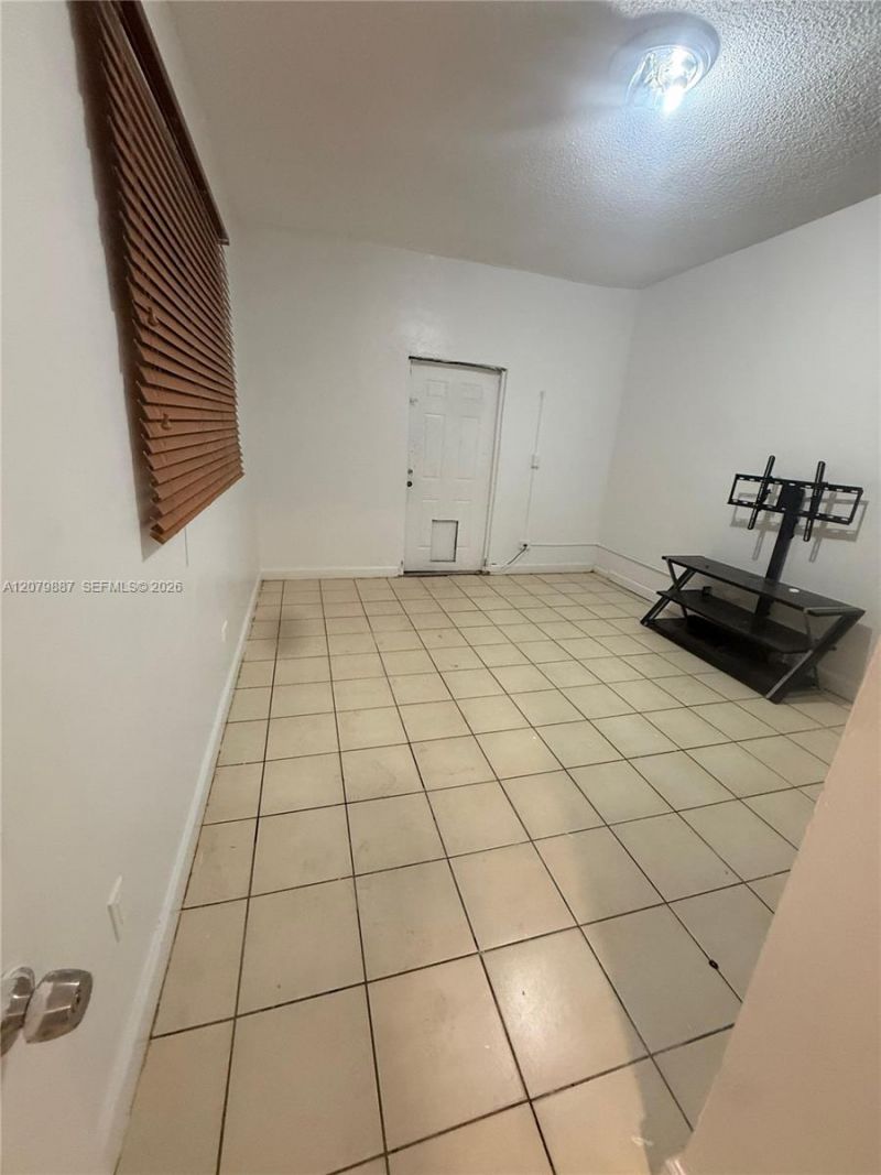 14800 NW 2nd Ave, Unit B, Miami, FL 33168 Photo