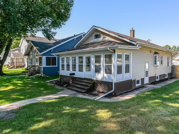 3110 Fair Avenue , Davenport, IA 52803