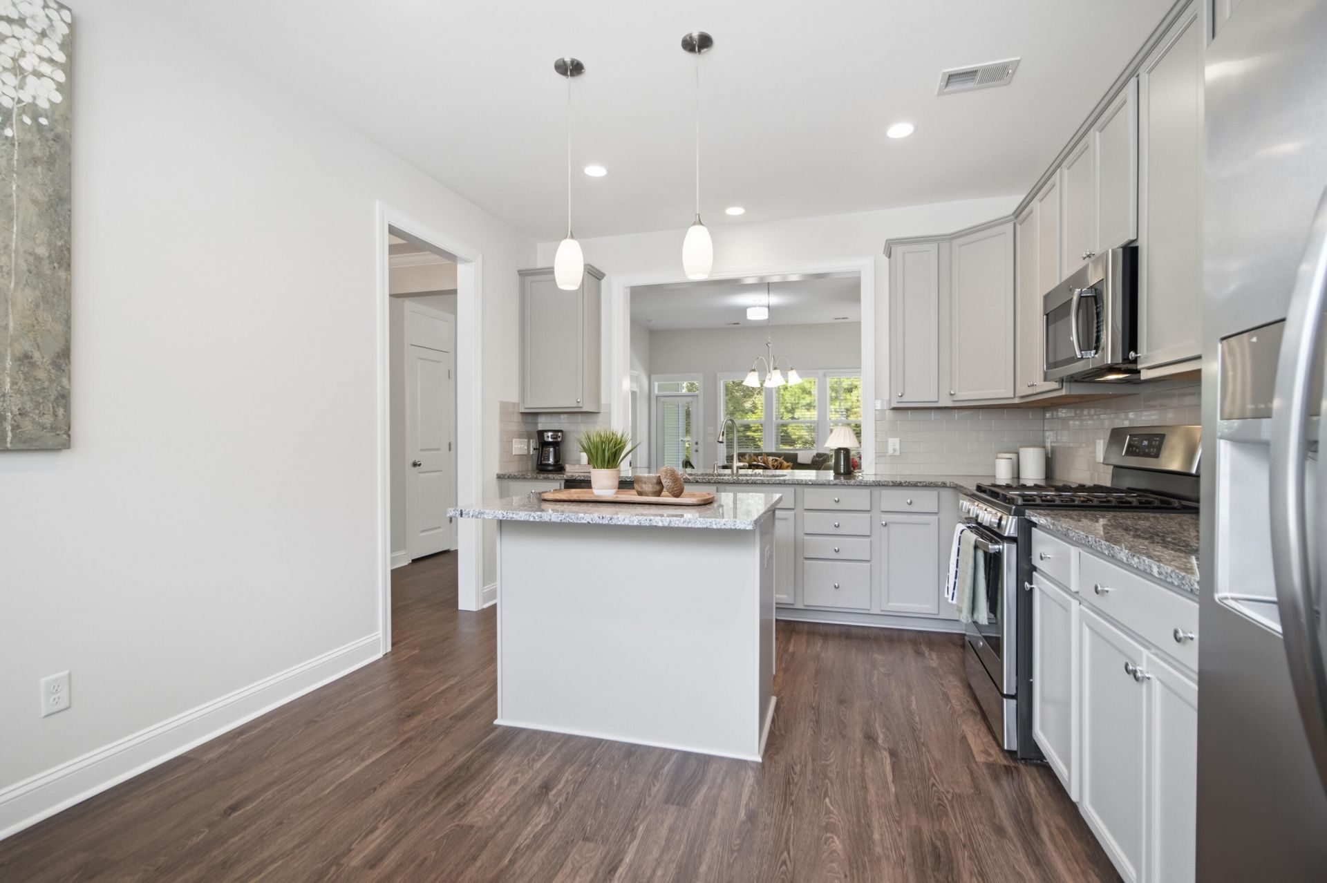 1098 Old Field Drive Photo 17
