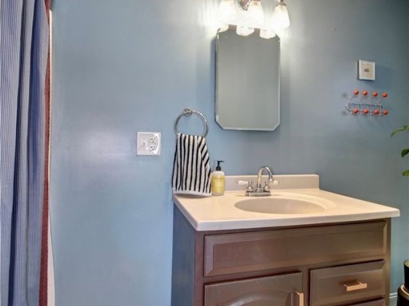 705 N Walnut Street, Dover, OH 44622 Photo 15