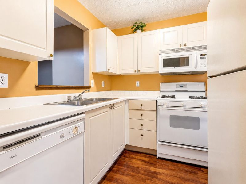 238 Macfalls Way, Unit 87C, Blacklick, OH 43004 Photo 3