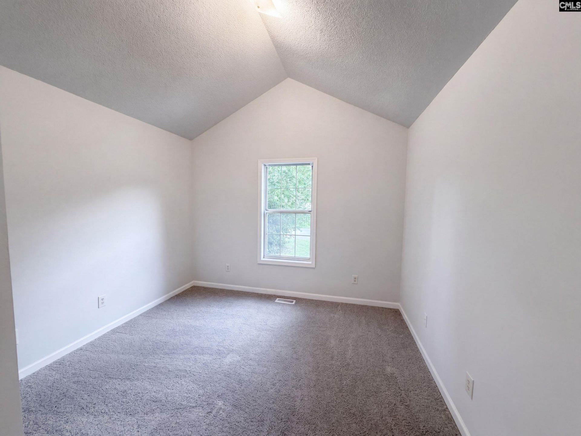 21 Glenhawk Loop  Photo 21