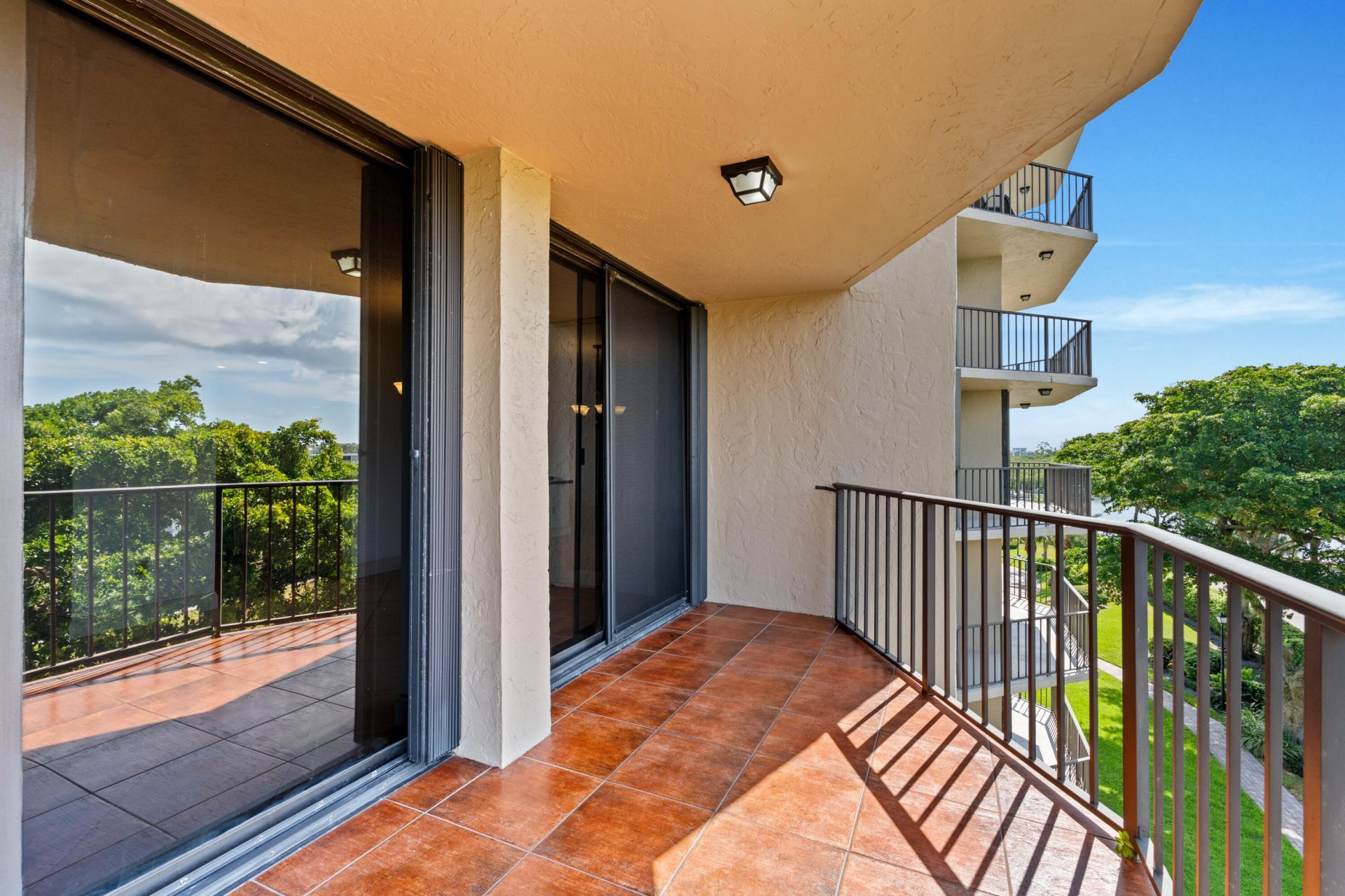 859 Jeffery Street, Unit 5110, Boca Raton, FL 33487 Photo