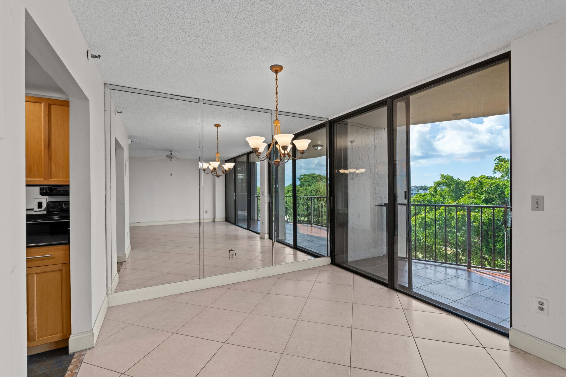 859 Jeffery Street, Unit 5110, Boca Raton, FL 33487 Photo