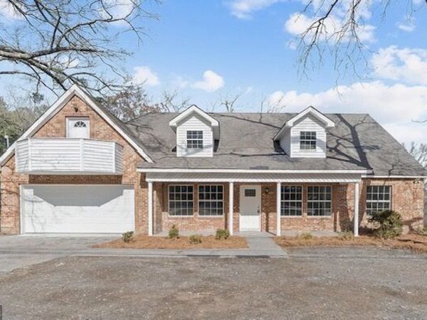 7513 Columbus Road, Lizella, GA 31052