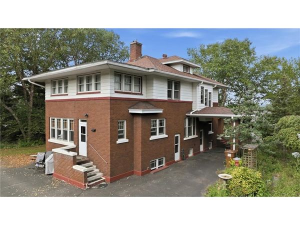 215 W Prospect Street, Durand, WI 54736