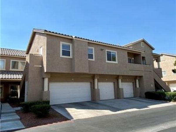 2053 Quarry Ridge Street, Unit 201, Las Vegas, NV 89117