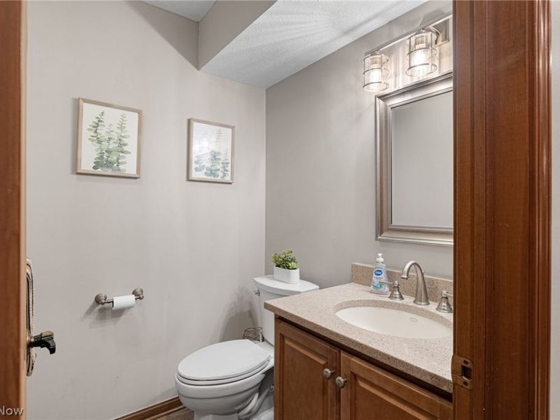 1070 Stonewood Court, Westlake, OH 44145 Photo 16