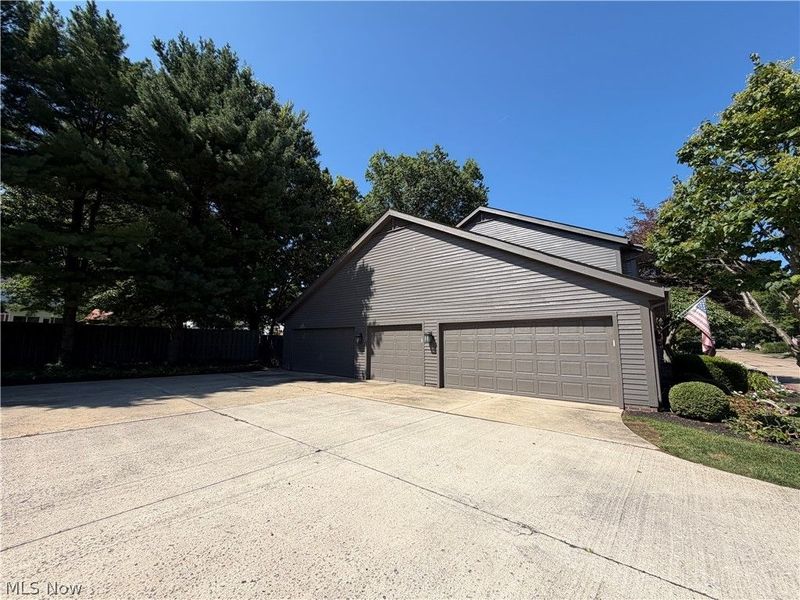 1070 Stonewood Court, Westlake, OH 44145 Photo 37