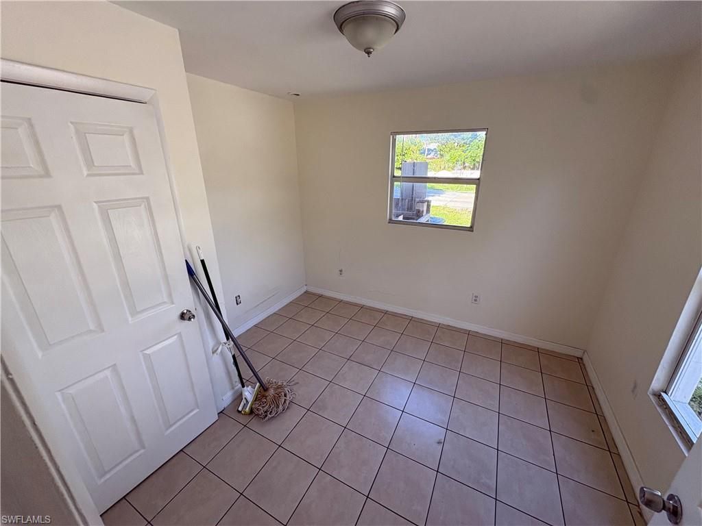 2247 Henderson Ave , Fort Myers, FL 33916 Photo