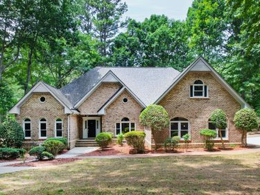 904 Stonecutter Court, Raleigh, NC 27614