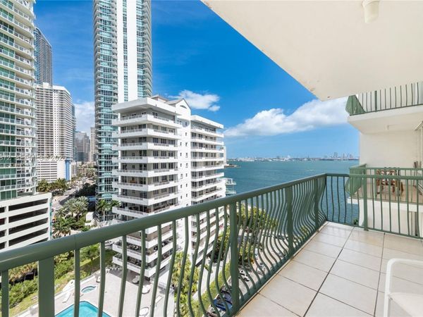 1408 Brickell Bay Dr, Unit 1215, Miami, FL 33131