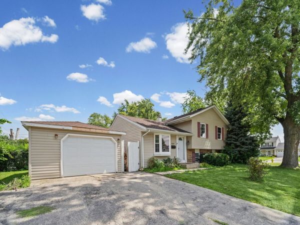 1609 Friedrich Street , Glendale Heights, IL 60139