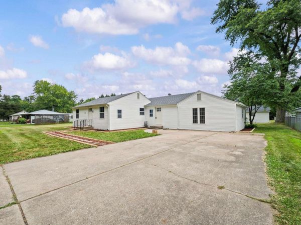 30186 County Road 108, Elkhart, IN 46514