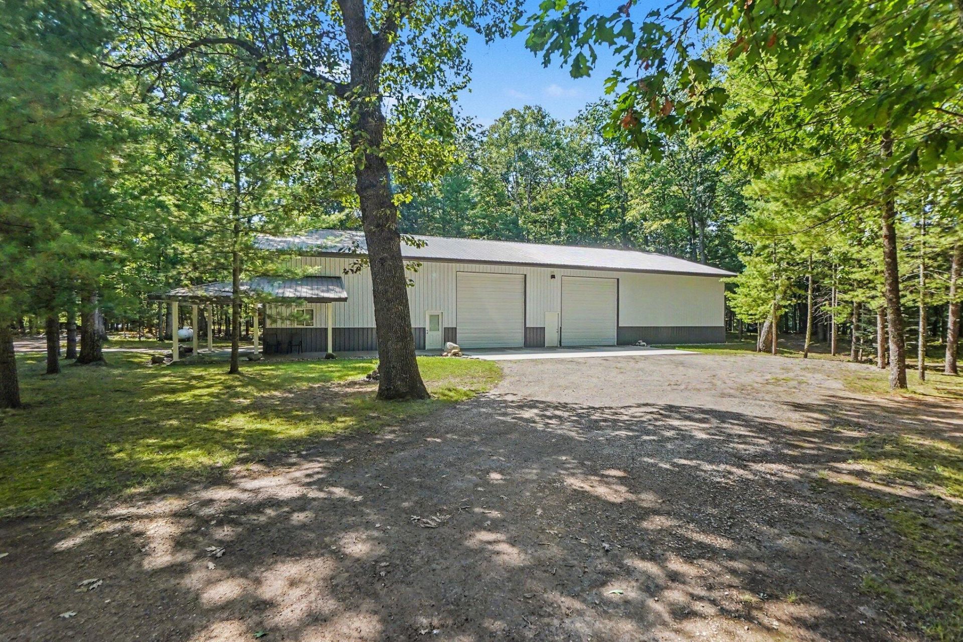 8228 N Aqua Drive, Irons, MI 49644 Main Photo
