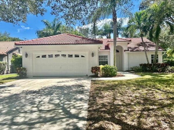 7570 NW 47TH Avenue, Coconut Creek, FL 33073
