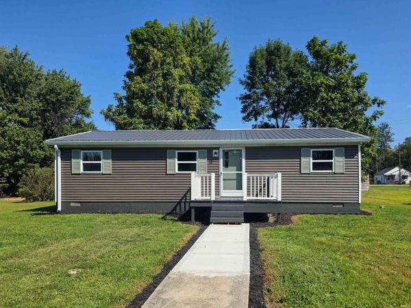 7627 E Terhune Street, Dugger, IN 47848