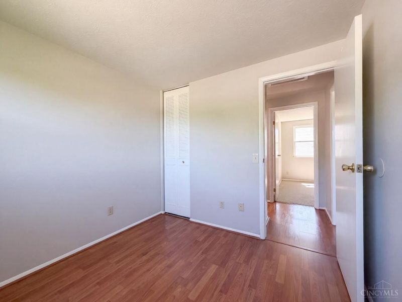 2891 Grosvenor Drive, Cincinnati, OH 45251 Photo 17