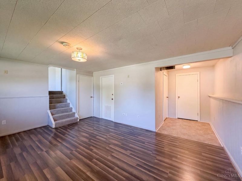 2891 Grosvenor Drive, Cincinnati, OH 45251 Photo 22
