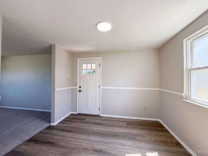 2891 Grosvenor Drive, Cincinnati, OH 45251 Photo 7