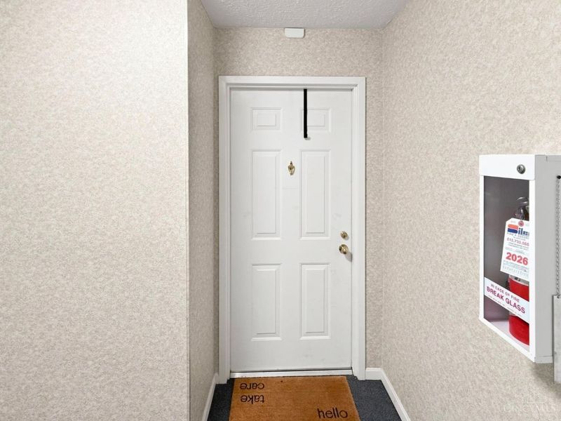 8390 Spring Valley Court, Unit 206, West Chester, OH 45069 Photo 2