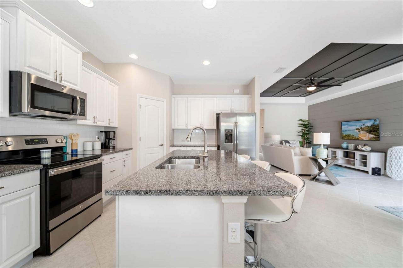 4727 Creekridge Court, Bradenton, FL 34203 Photo