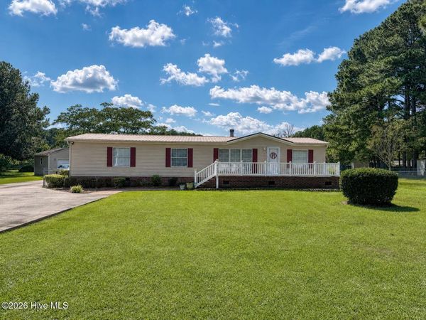2202 Hollyhock Lane, Deep Run, NC 28525