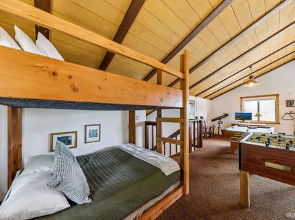 3326 Pine Hill Road, South Lake Tahoe, CA 96150 Photo