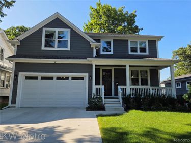 604 Forest Avenue, Royal Oak, Mi 48067