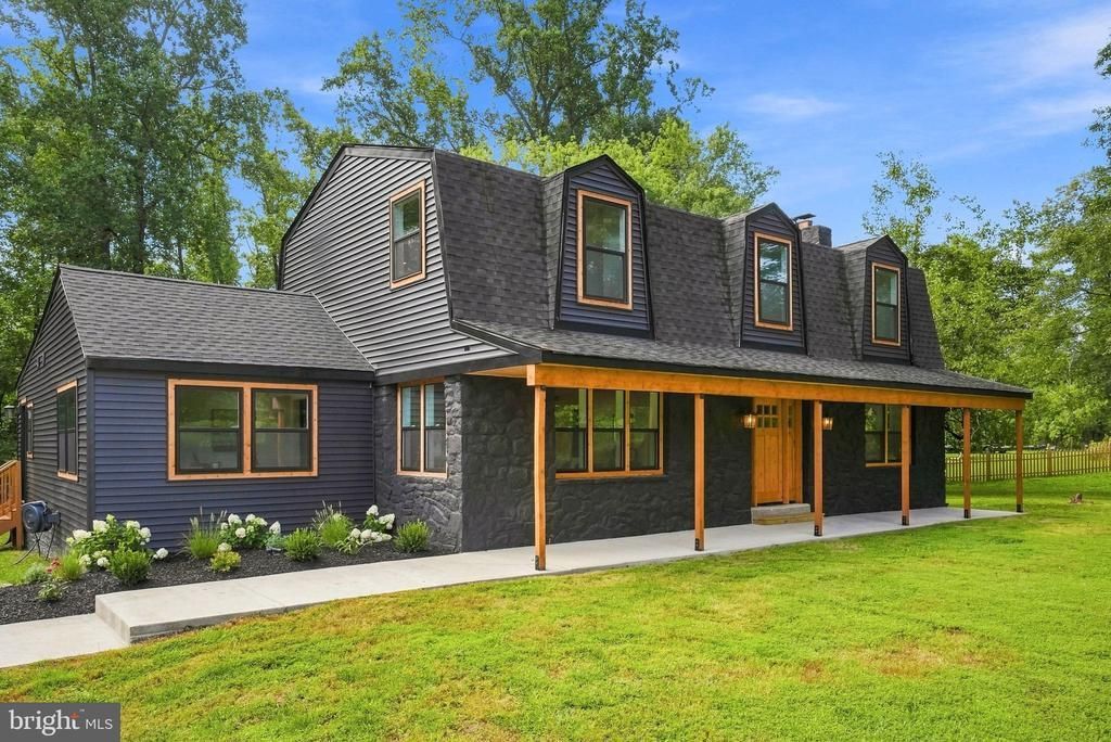 11 STOOPVILLE ROAD , NEWTOWN, PA 18940