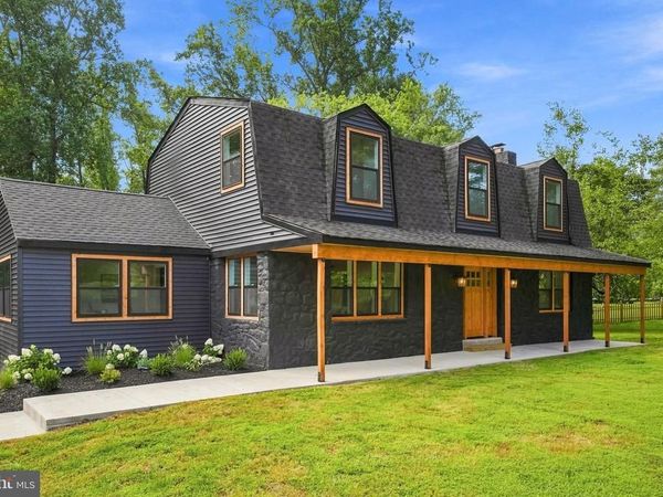 11 STOOPVILLE ROAD, NEWTOWN, PA 18940