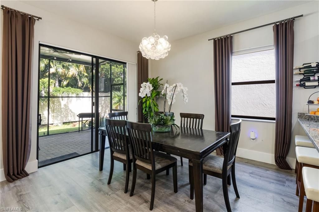 8785 Madrid Cir, Naples, FL 34104 Photo