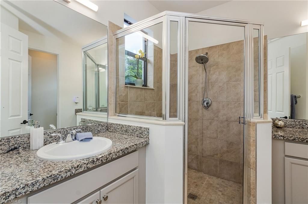 8785 Madrid Cir, Naples, FL 34104 Photo