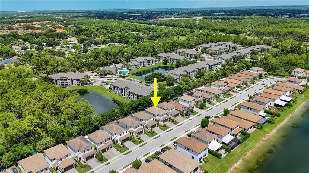 8785 Madrid Cir, Naples, FL 34104 Photo