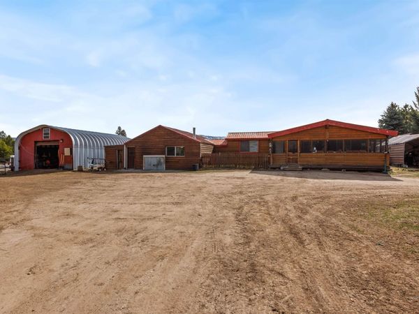 37 Pine Cone Lane, Cascade, ID 83611