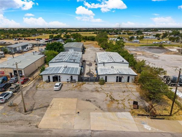 1701 SW Sheridan Road, Unit 1701-1703, Lawton, OK 73505