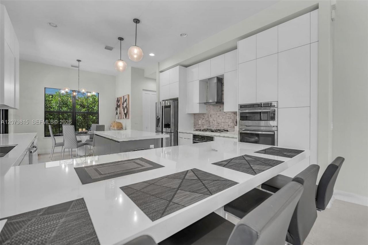 8840 Waterview Ter, Parkland, FL 33076 Photo
