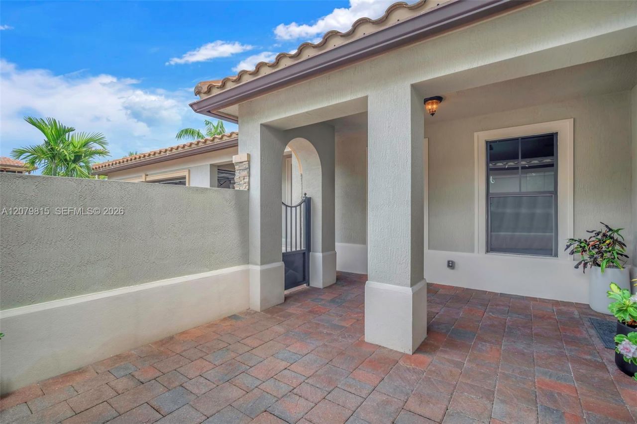 8840 Waterview Ter, Parkland, FL 33076 Photo