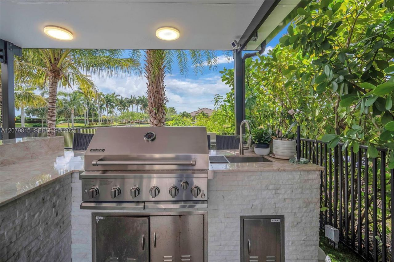 8840 Waterview Ter, Parkland, FL 33076 Photo