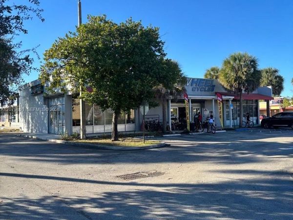 7035 Taft St , Hollywood, FL 33024