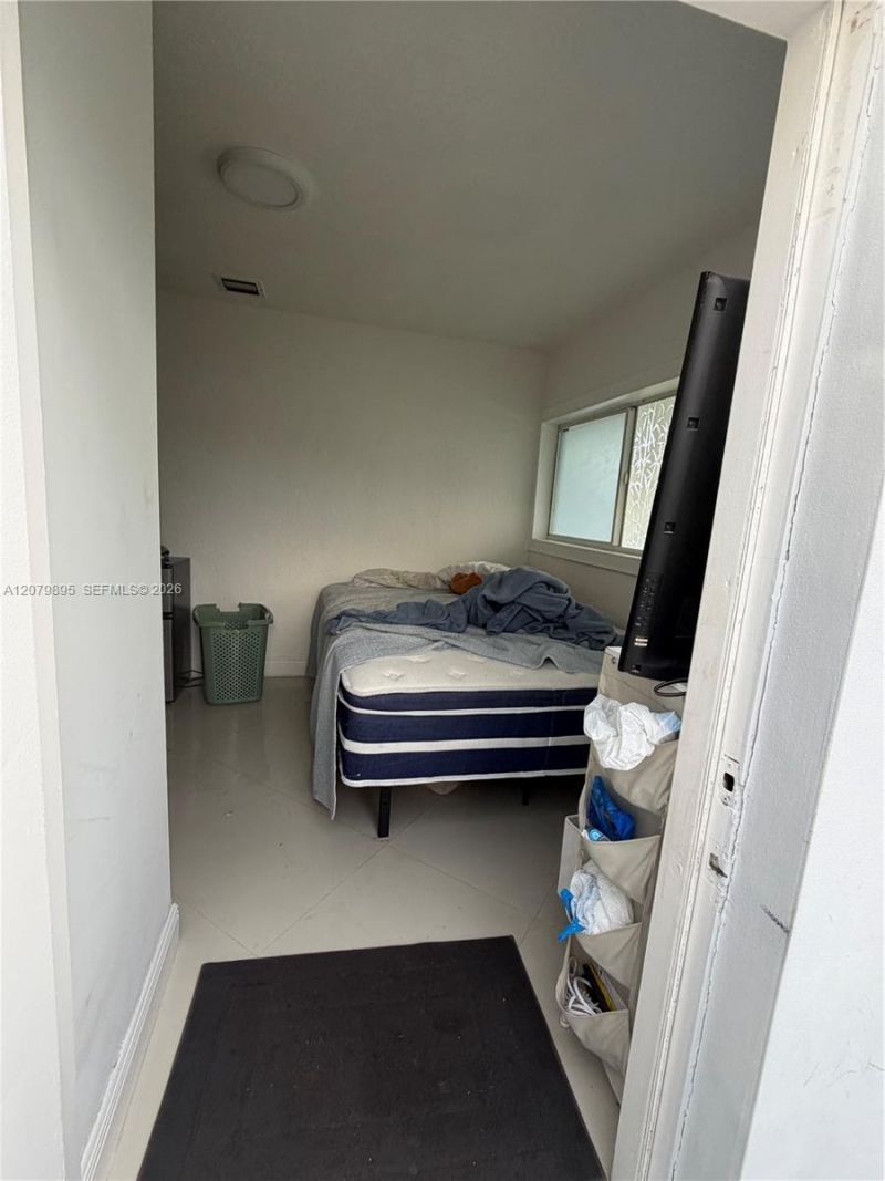 10411 SW Sw 51st St, Miami, FL 33165 Photo