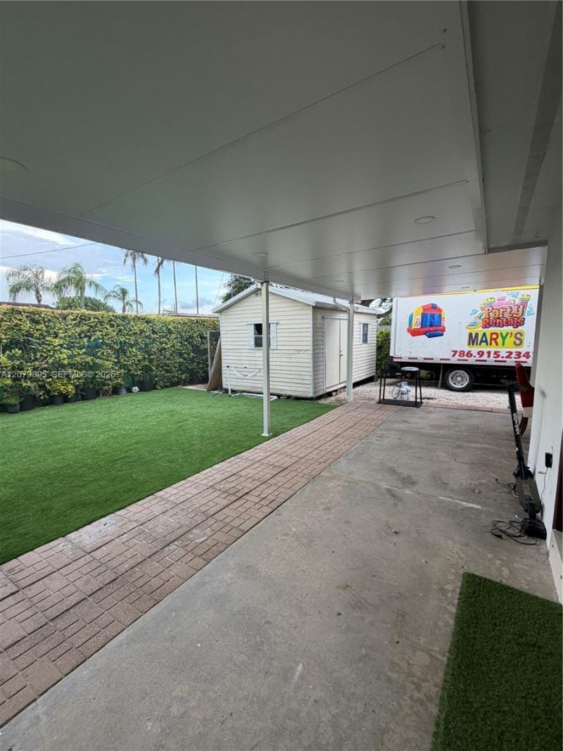10411 SW Sw 51st St, Miami, FL 33165 Photo