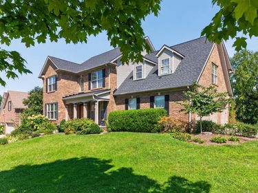 2213 Wilmington Lane, Lexington, KY 40513